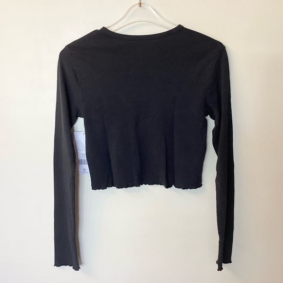 NWT Obey Flaming Graffiti Cropped Long Sleeve T-Shirt - Black - M - Picture 4 of 6